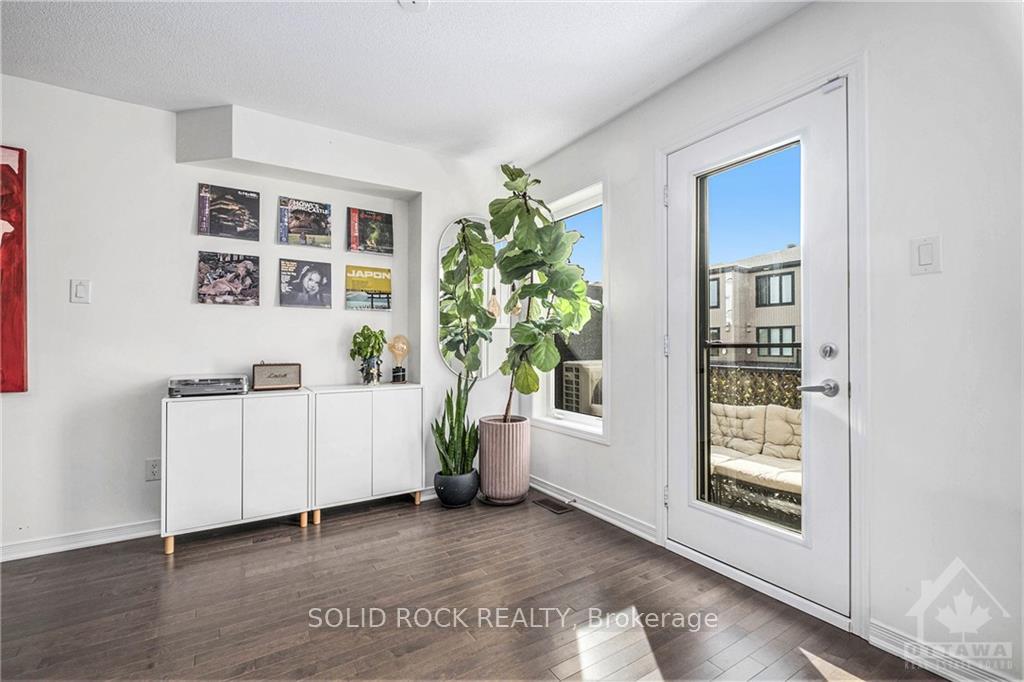 Photo 7 of 804 Element, Ottawa, Kanata - Emerald Meadows/Trailwest — HOMEH