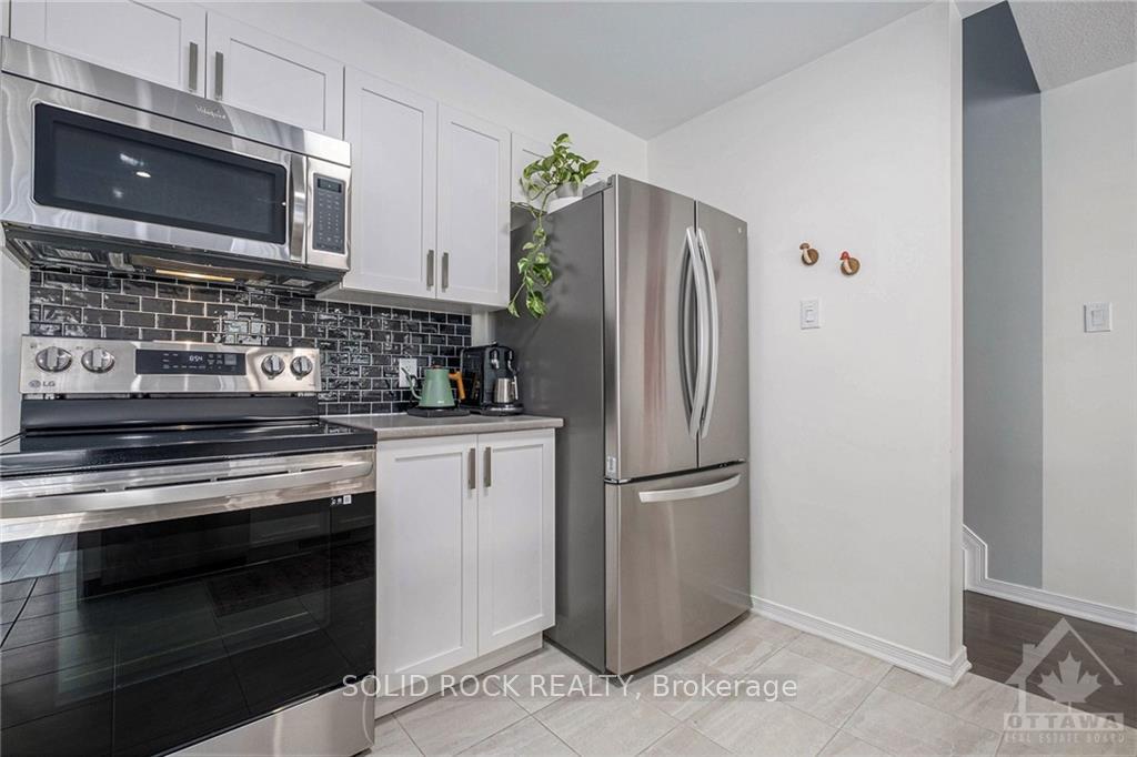 Photo 15 of 804 Element, Ottawa, Kanata - Emerald Meadows/Trailwest — HOMEH
