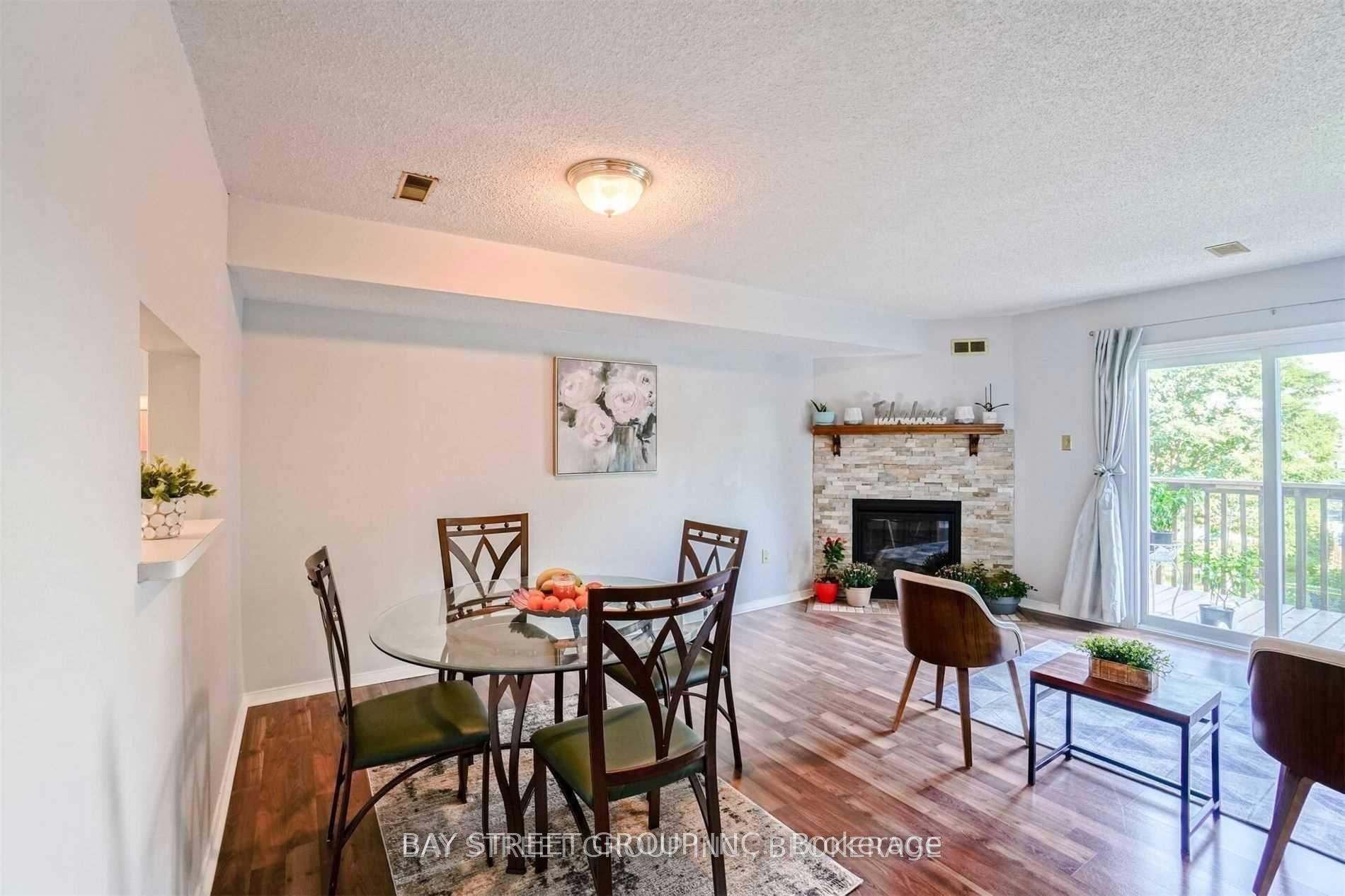 Photo 3 of Unit 43, 119 D'ambrosio Drive, Barrie, Painswick South — HOMEH