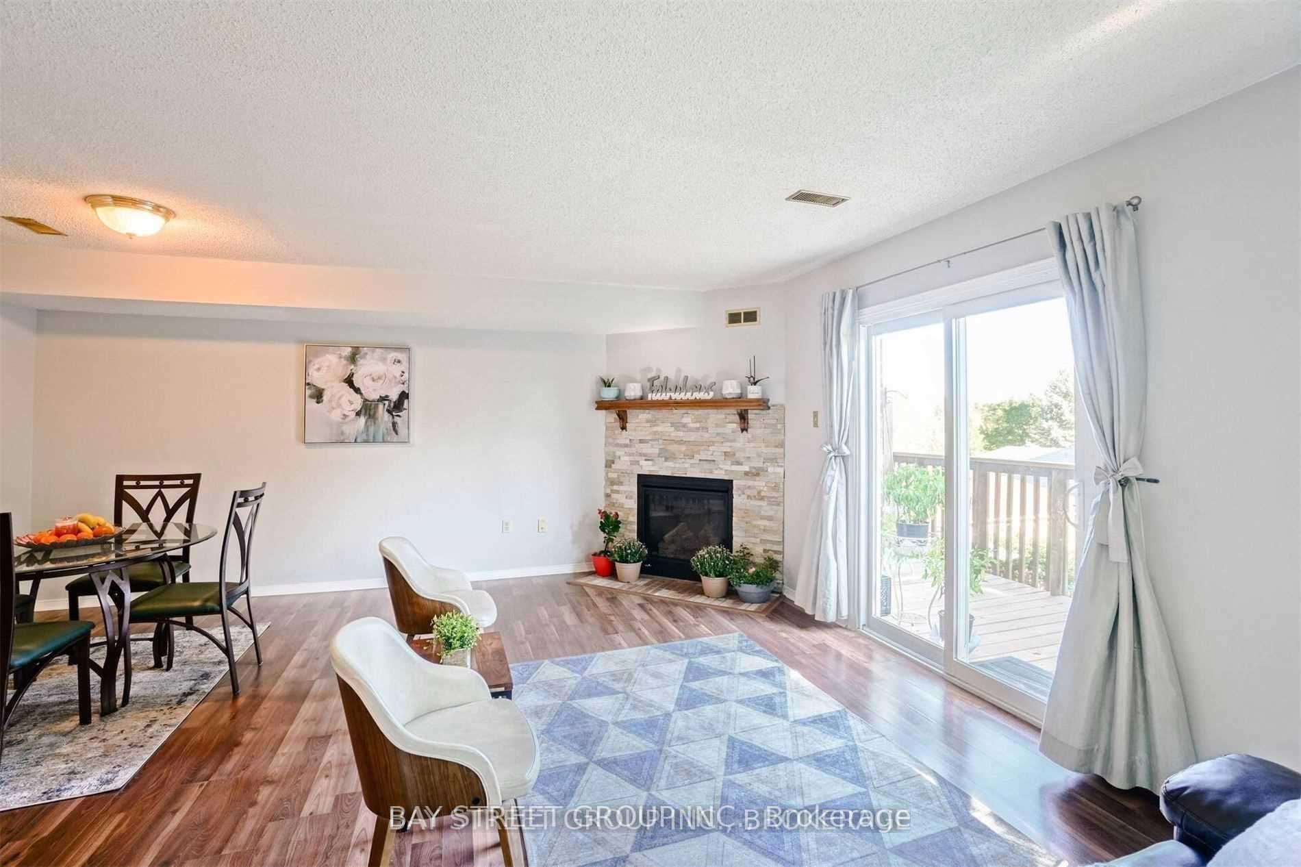 Photo 9 of Unit 43, 119 D'ambrosio Drive, Barrie, Painswick South — HOMEH