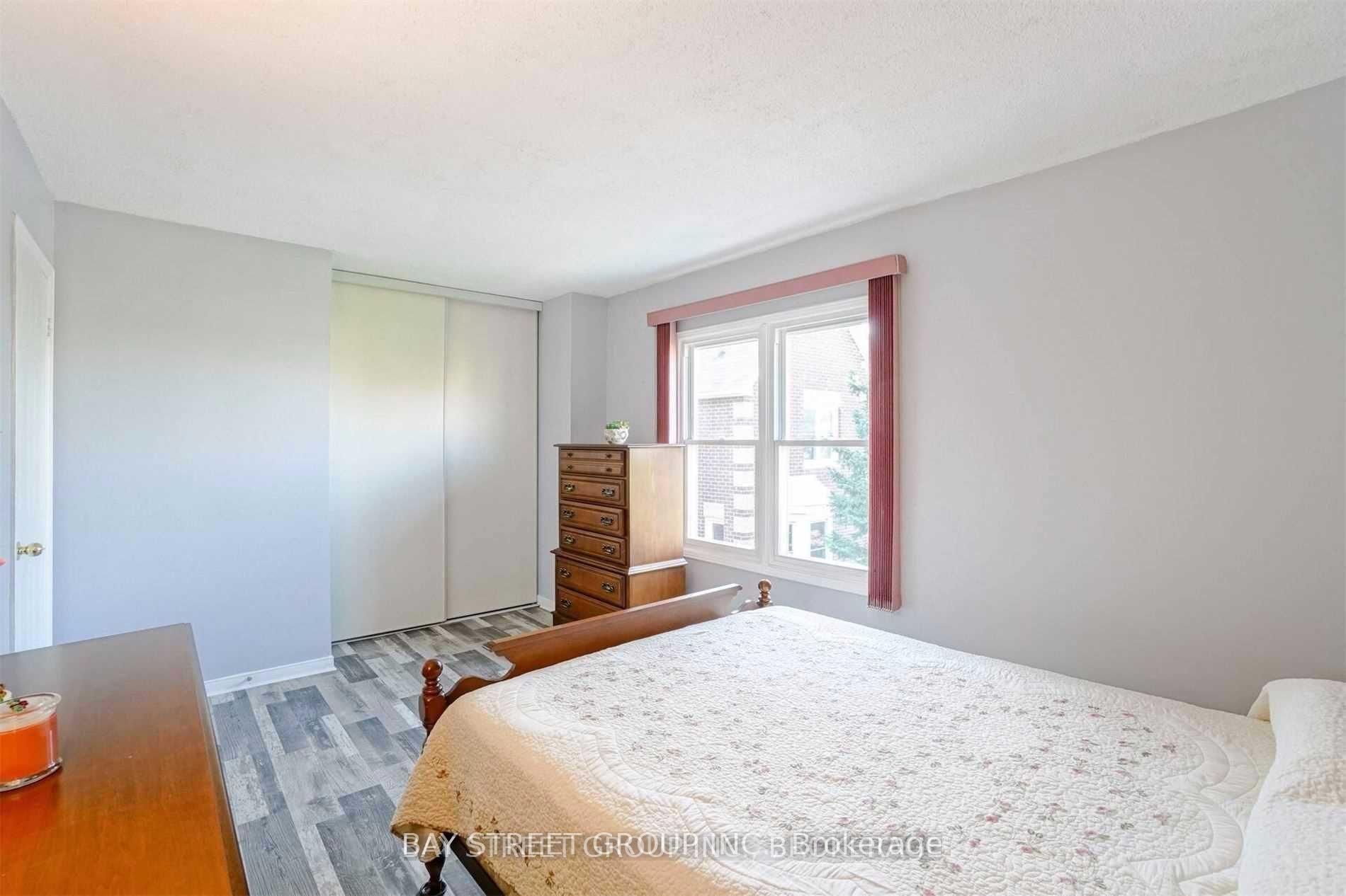 Photo 7 of Unit 43, 119 D'ambrosio Drive, Barrie, Painswick South — HOMEH