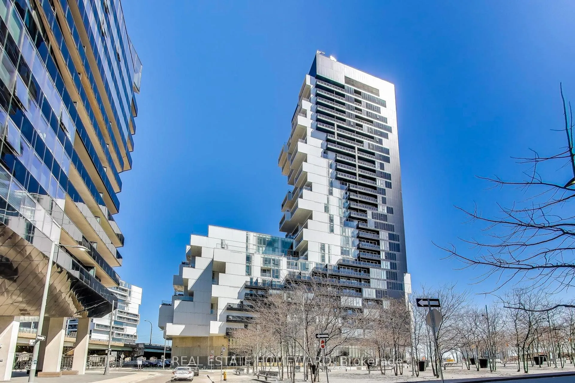 Photo 19 of Unit 1011, 170 Bayview Avenue, Toronto, Moss Park — HOMEH