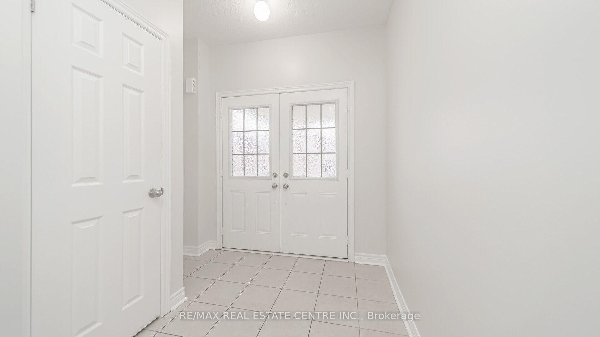 Photo 6 of 510 Downes Jackson Heights, Milton, Harrison — HOMEH