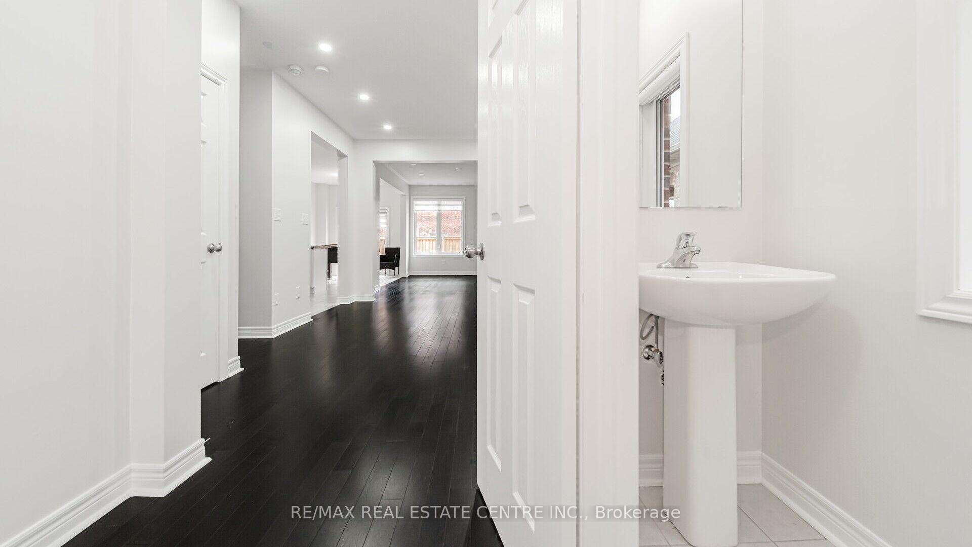 Photo 7 of 510 Downes Jackson Heights, Milton, Harrison — HOMEH