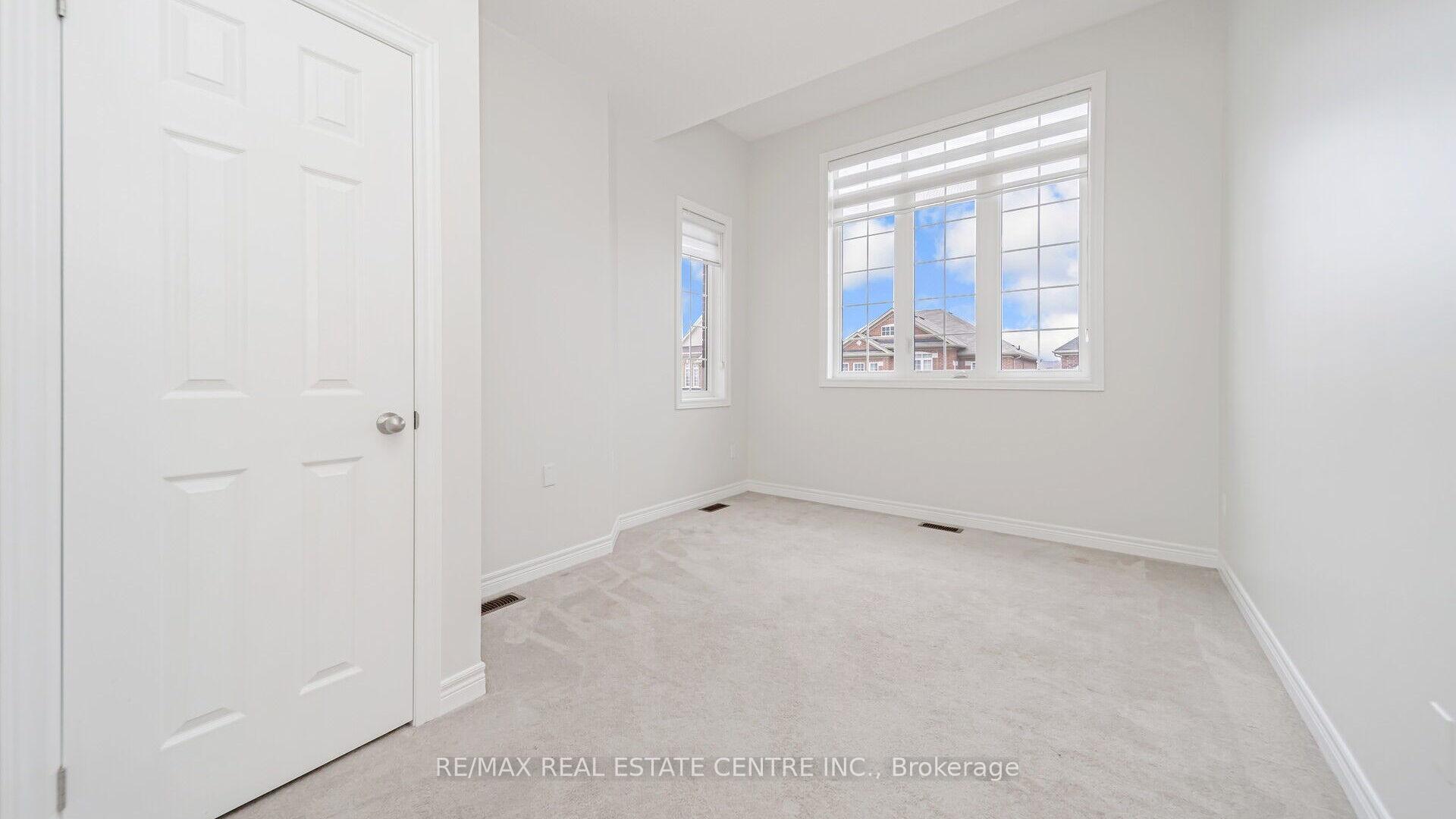 Photo 22 of 510 Downes Jackson Heights, Milton, Harrison — HOMEH