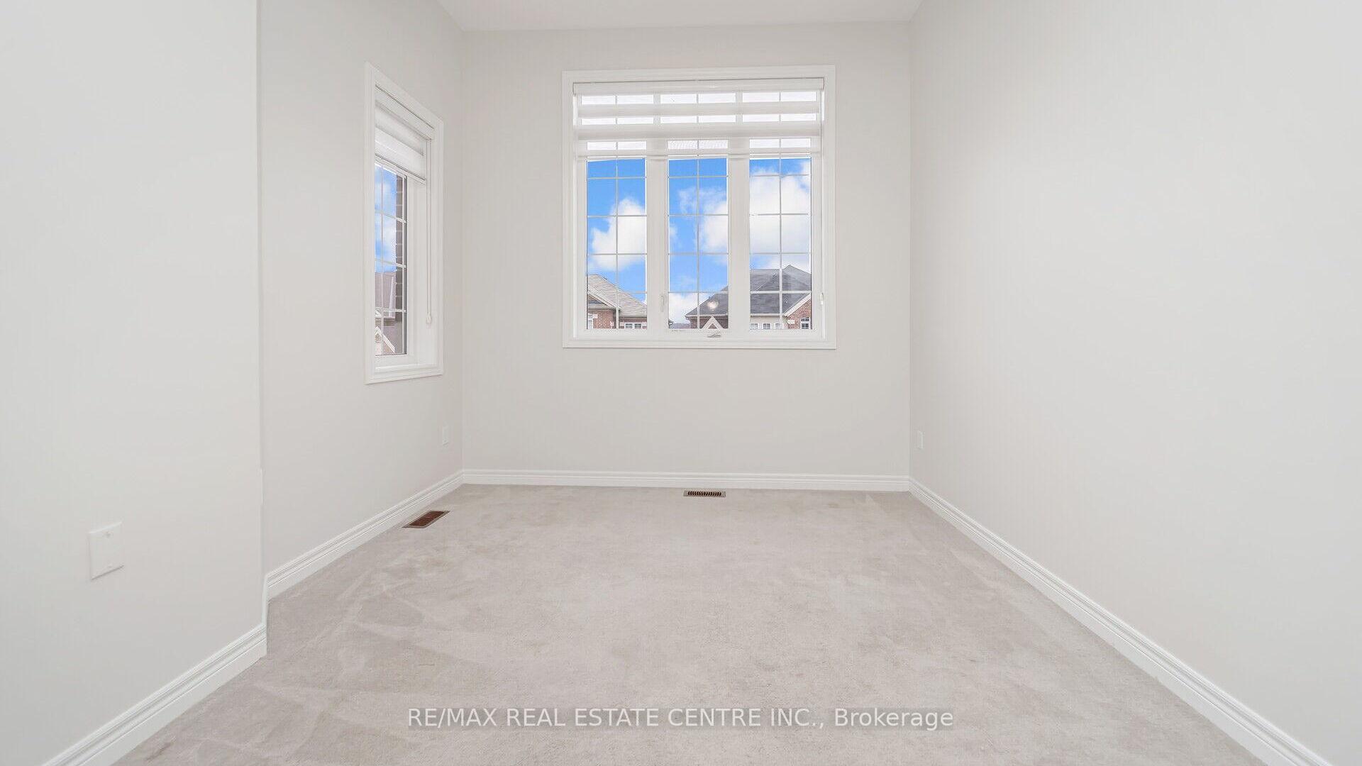 Photo 23 of 510 Downes Jackson Heights, Milton, Harrison — HOMEH