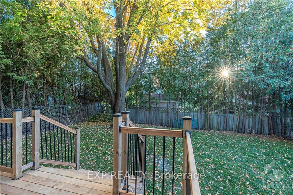 Photo 17 of 437 Pickford Drive, Ottawa, Kanata - Katimavik — HOMEH