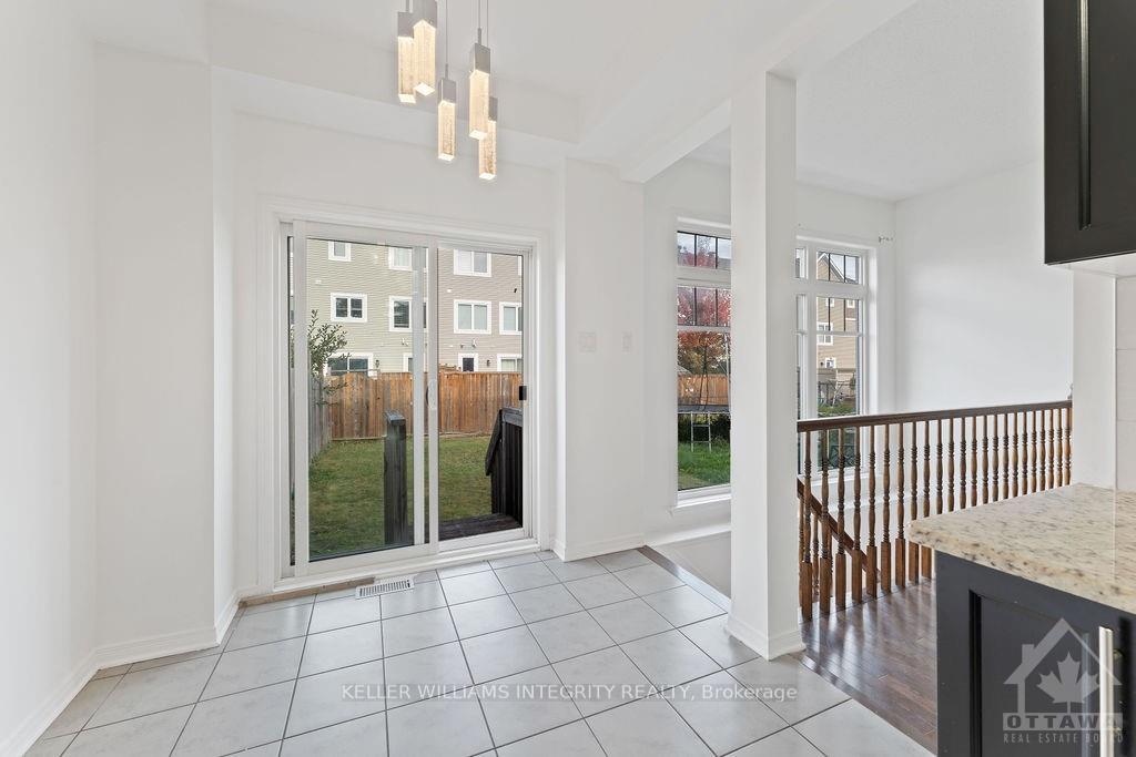Photo 14 of 111 Westphalian Avenue, Ottawa, Kanata - Emerald Meadows/Trailwest — HOMEH