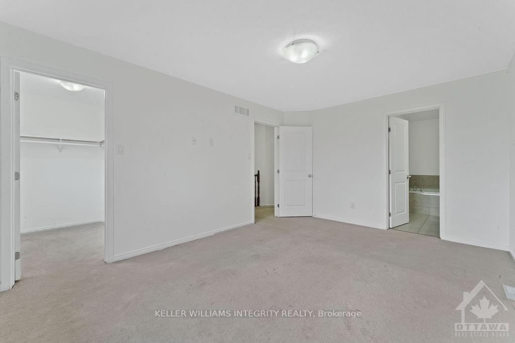 Photo 20 of 111 Westphalian Avenue, Ottawa, Kanata - Emerald Meadows/Trailwest — HOMEH