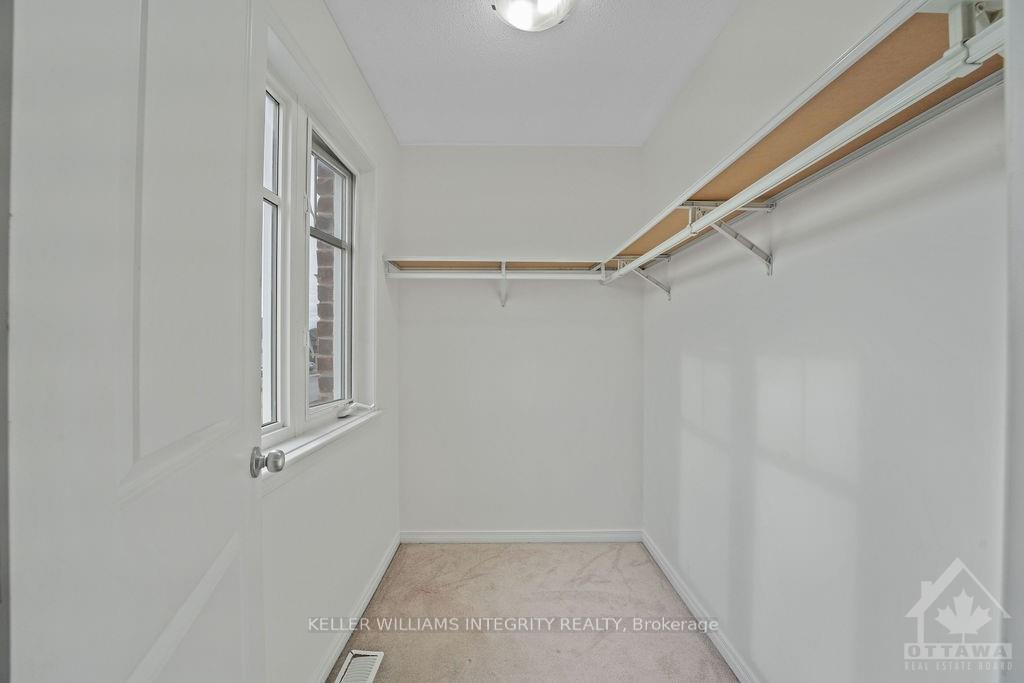 Photo 22 of 111 Westphalian Avenue, Ottawa, Kanata - Emerald Meadows/Trailwest — HOMEH