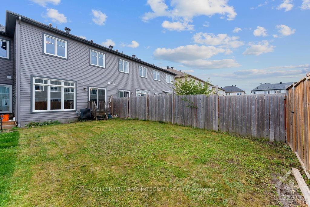 Photo 30 of 111 Westphalian Avenue, Ottawa, Kanata - Emerald Meadows/Trailwest — HOMEH