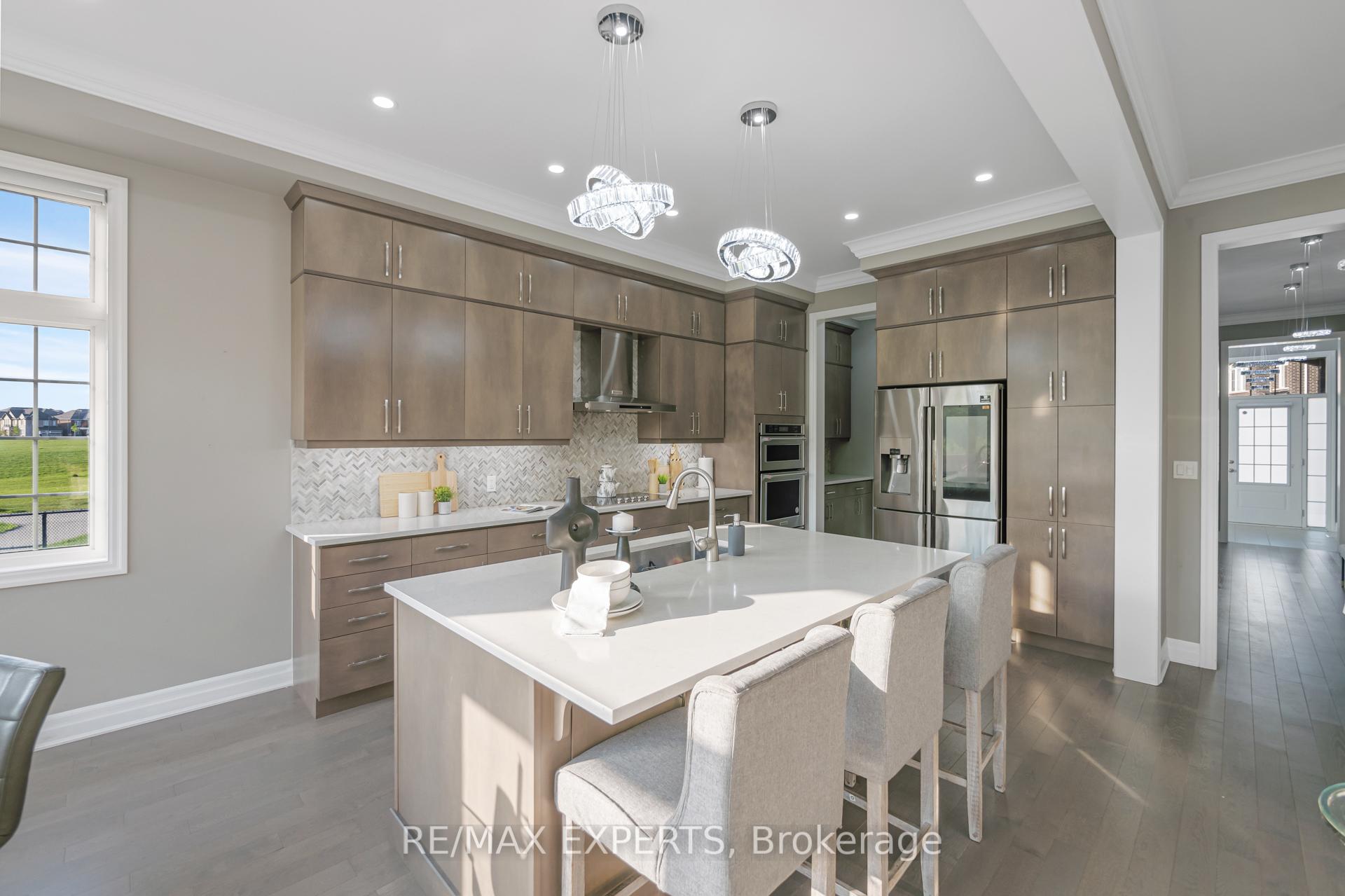 Photo 8 of 829 Magnolia Terrace, Milton, Cobban — HOMEH