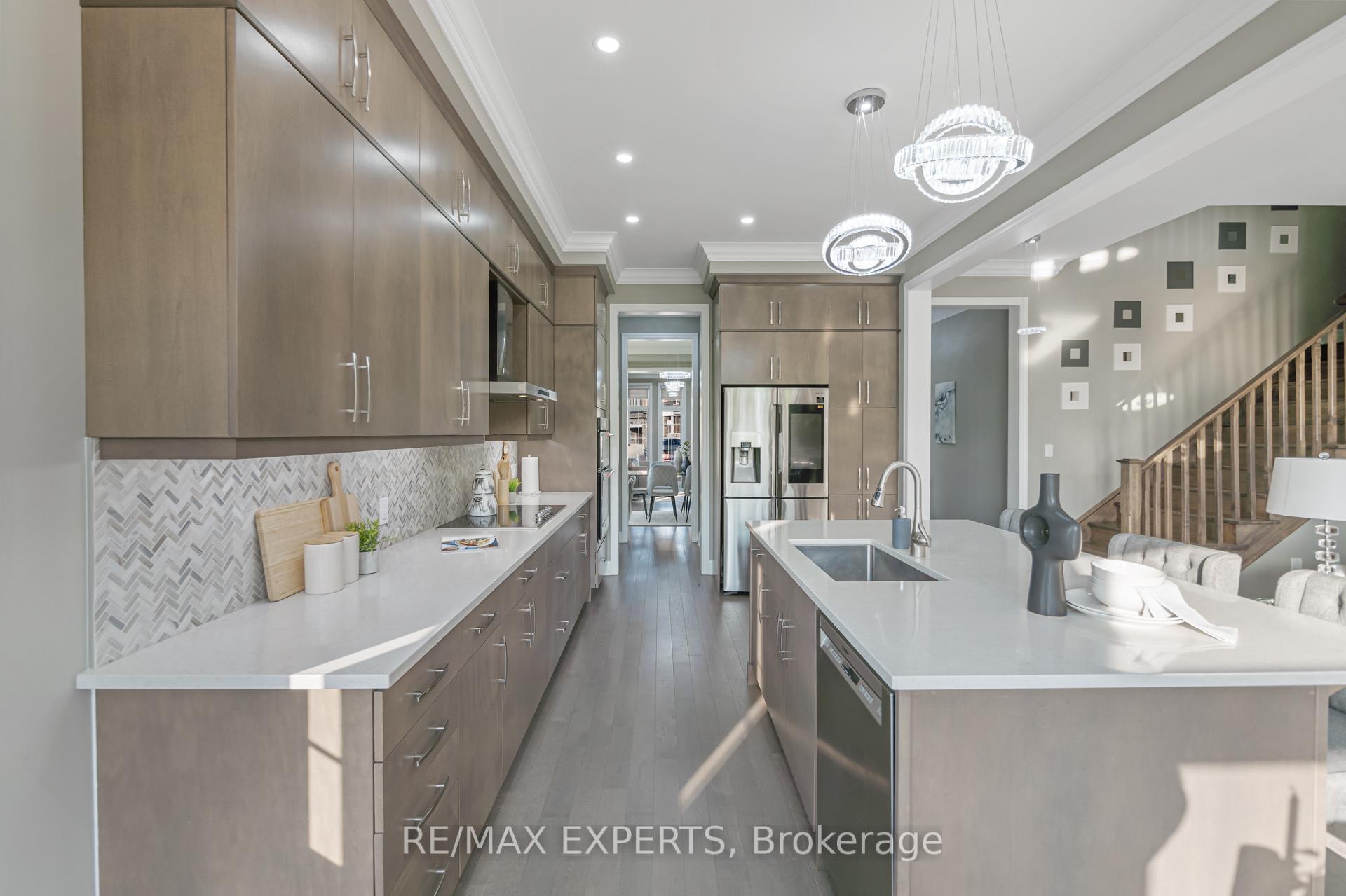 Photo 10 of 829 Magnolia Terrace, Milton, Cobban — HOMEH