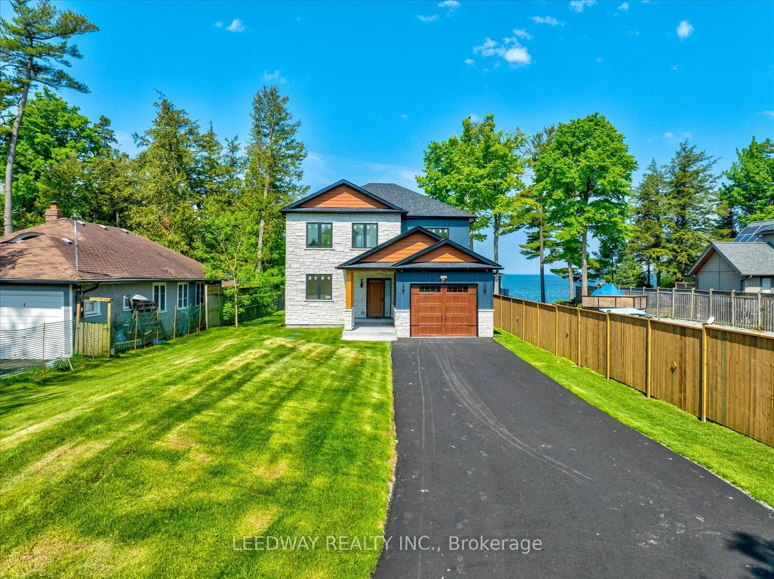 Photo 2 of 24410 Thorah Park Boulevard, Brock, Rural Brock — HOMEH