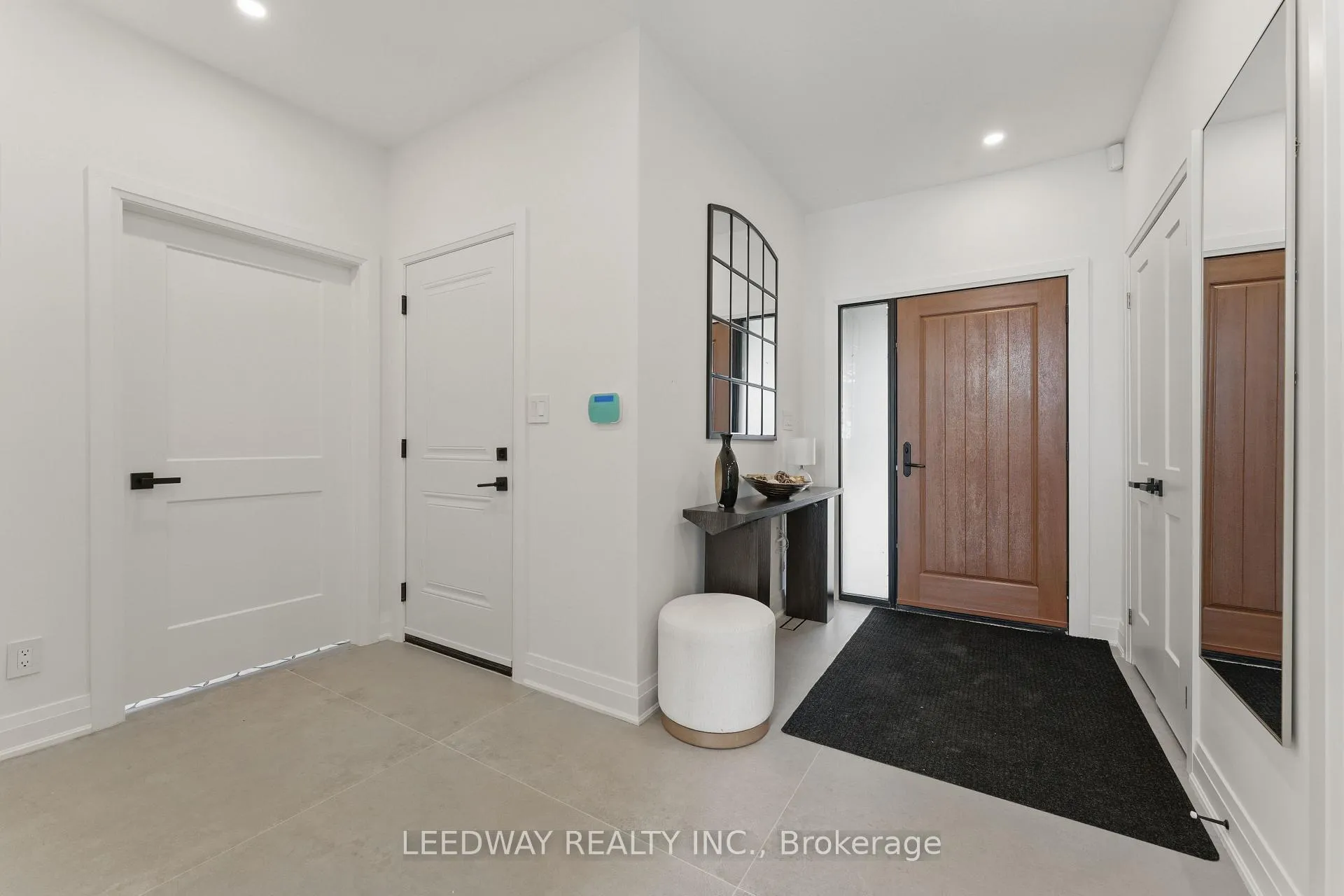 Photo 6 of 24410 Thorah Park Boulevard, Brock, Rural Brock — HOMEH