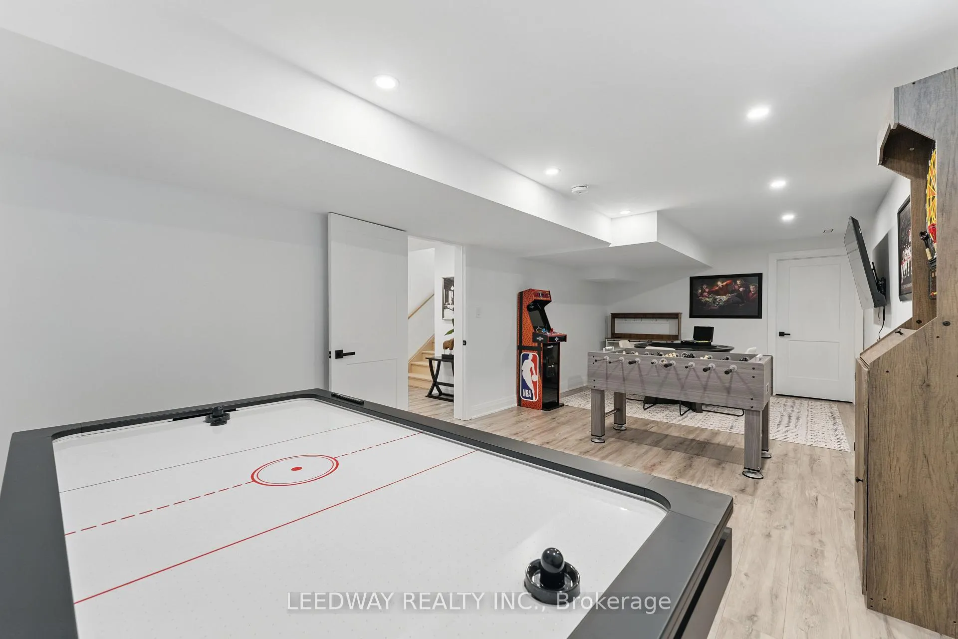 Photo 37 of 24410 Thorah Park Boulevard, Brock, Rural Brock — HOMEH