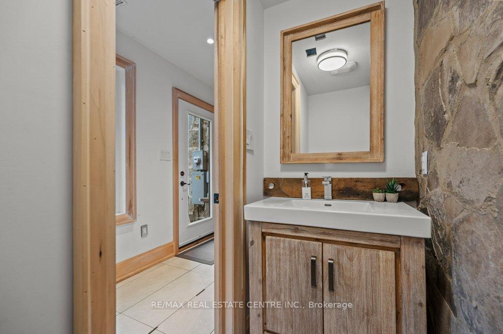 Photo 21 of 13567 2nd Line, Milton, Rural Milton West — HOMEH