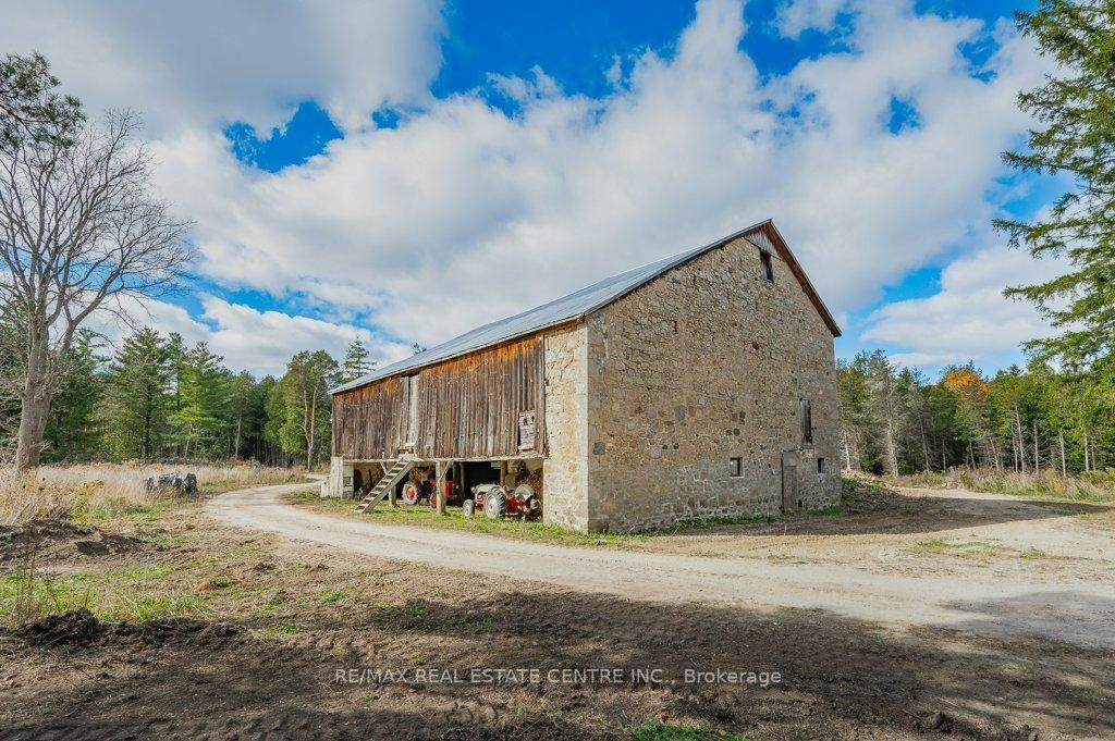 Photo 36 of 13567 2nd Line, Milton, Rural Milton West — HOMEH