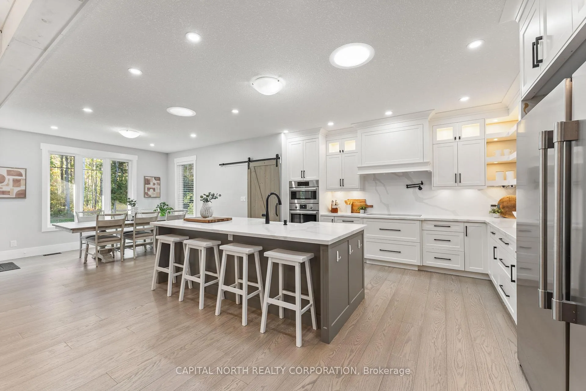 Photo 10 of 3496 Crescent Harbour Road, Innisfil, Rural Innisfil — HOMEH