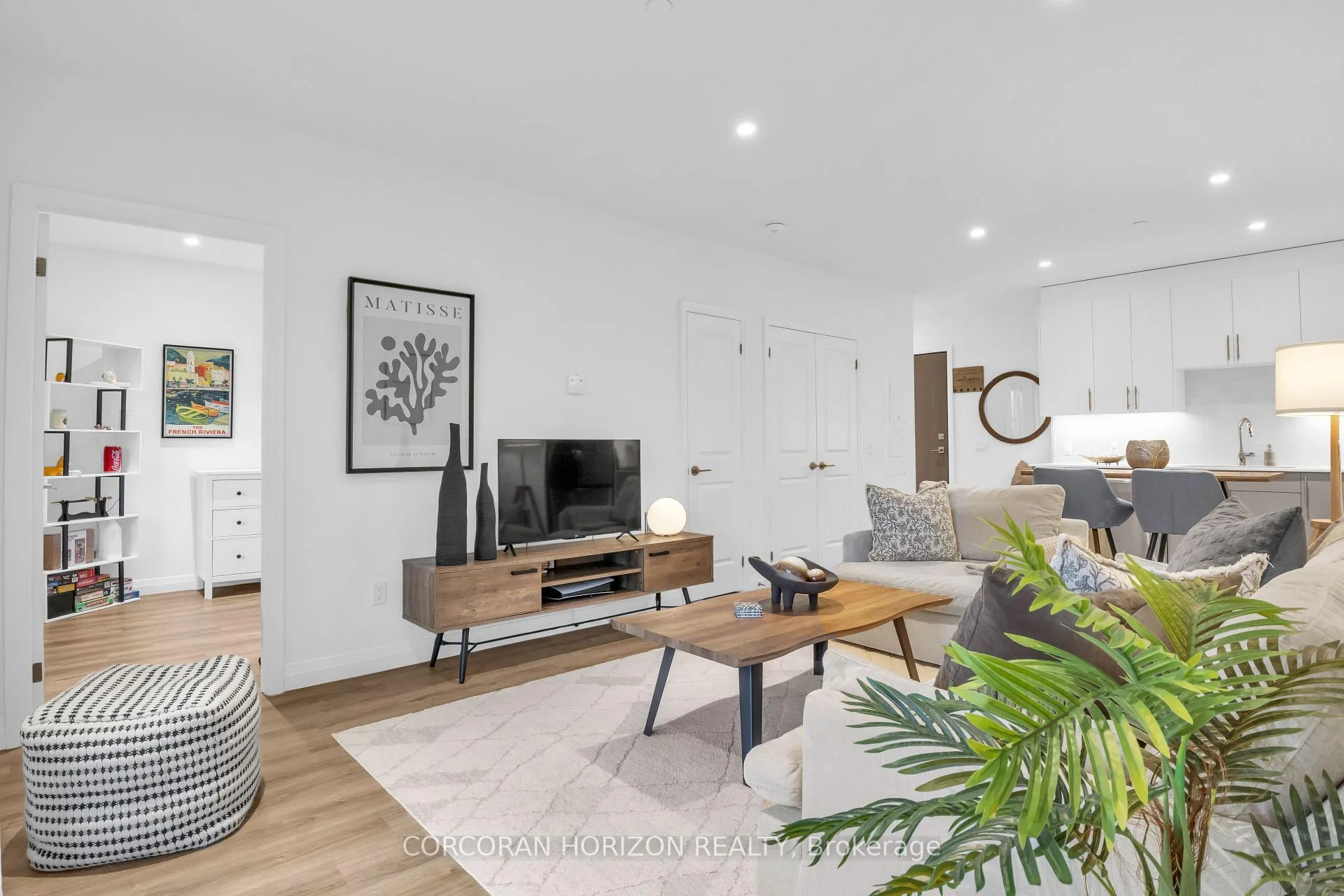 Photo 6 of Unit 507, 525 New Dundee Road, Kitchener — HOMEH