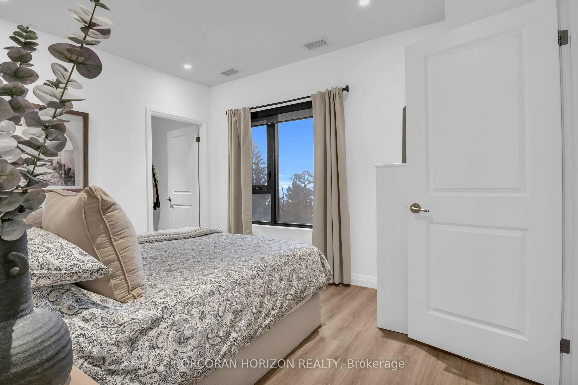 Photo 12 of Unit 507, 525 New Dundee Road, Kitchener — HOMEH