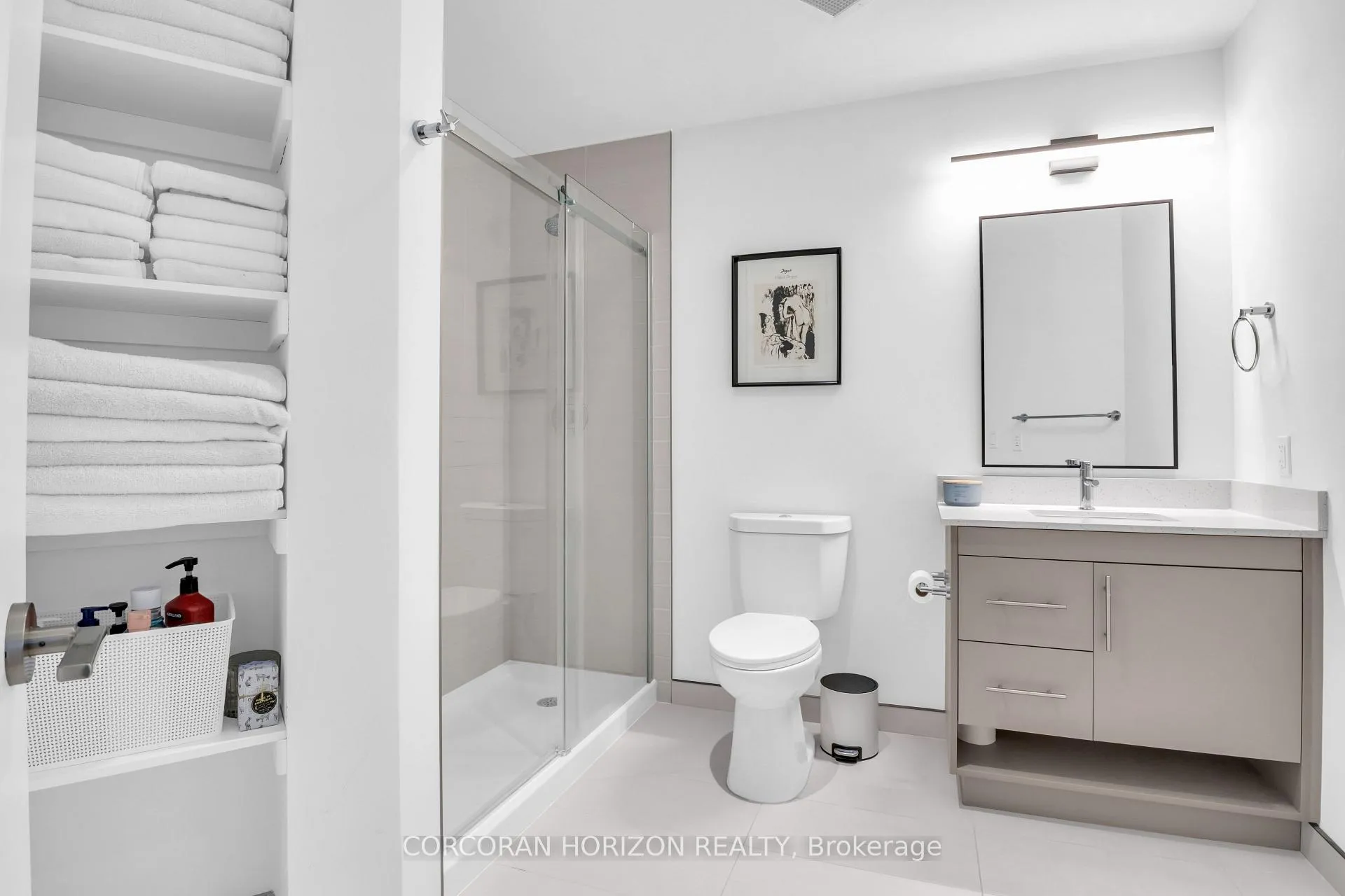 Photo 13 of Unit 507, 525 New Dundee Road, Kitchener — HOMEH