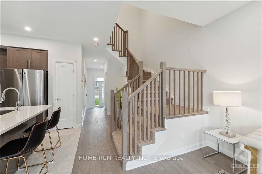Photo 2 of 429 Silicon Way, Ottawa, Kanata - Morgan's Grant/South March — HOMEH