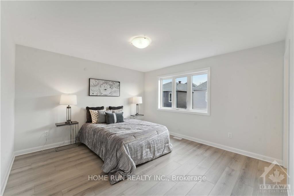 Photo 15 of 429 Silicon Way, Ottawa, Kanata - Morgan's Grant/South March — HOMEH