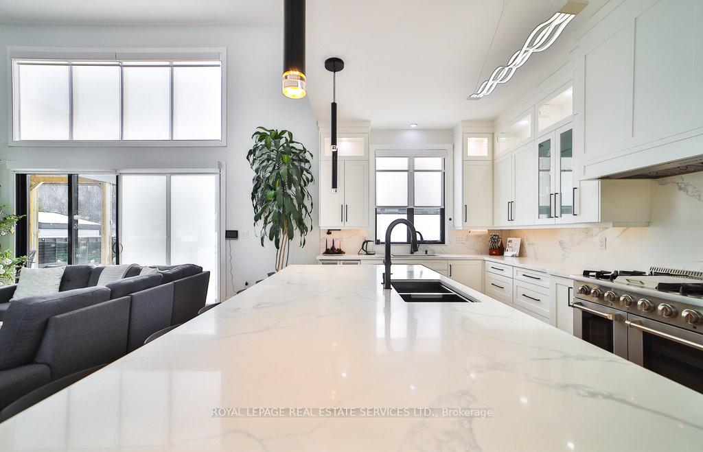Photo 10 of 118 Barton Boulevard, Blue Mountains — HOMEH