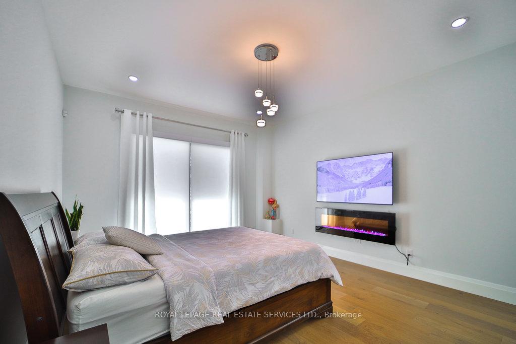 Photo 21 of 118 Barton Boulevard, Blue Mountains — HOMEH