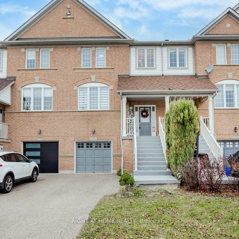 Photo 2 of 1199 Chapman Crescent, Milton, Clarke — HOMEH