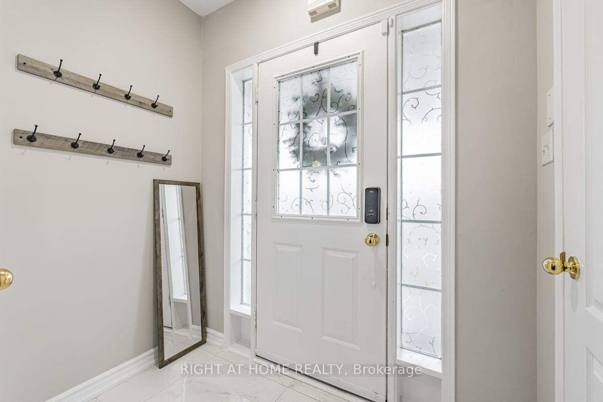 Photo 5 of 1199 Chapman Crescent, Milton, Clarke — HOMEH