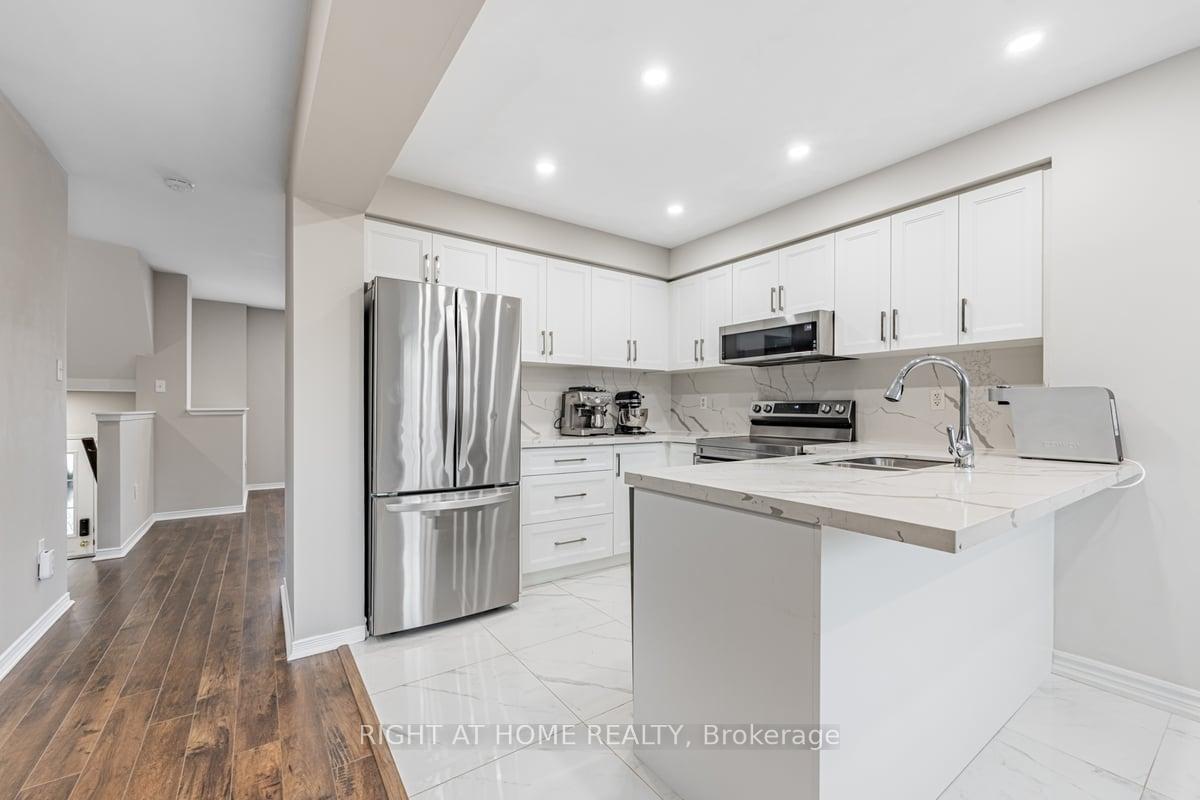 Photo 13 of 1199 Chapman Crescent, Milton, Clarke — HOMEH