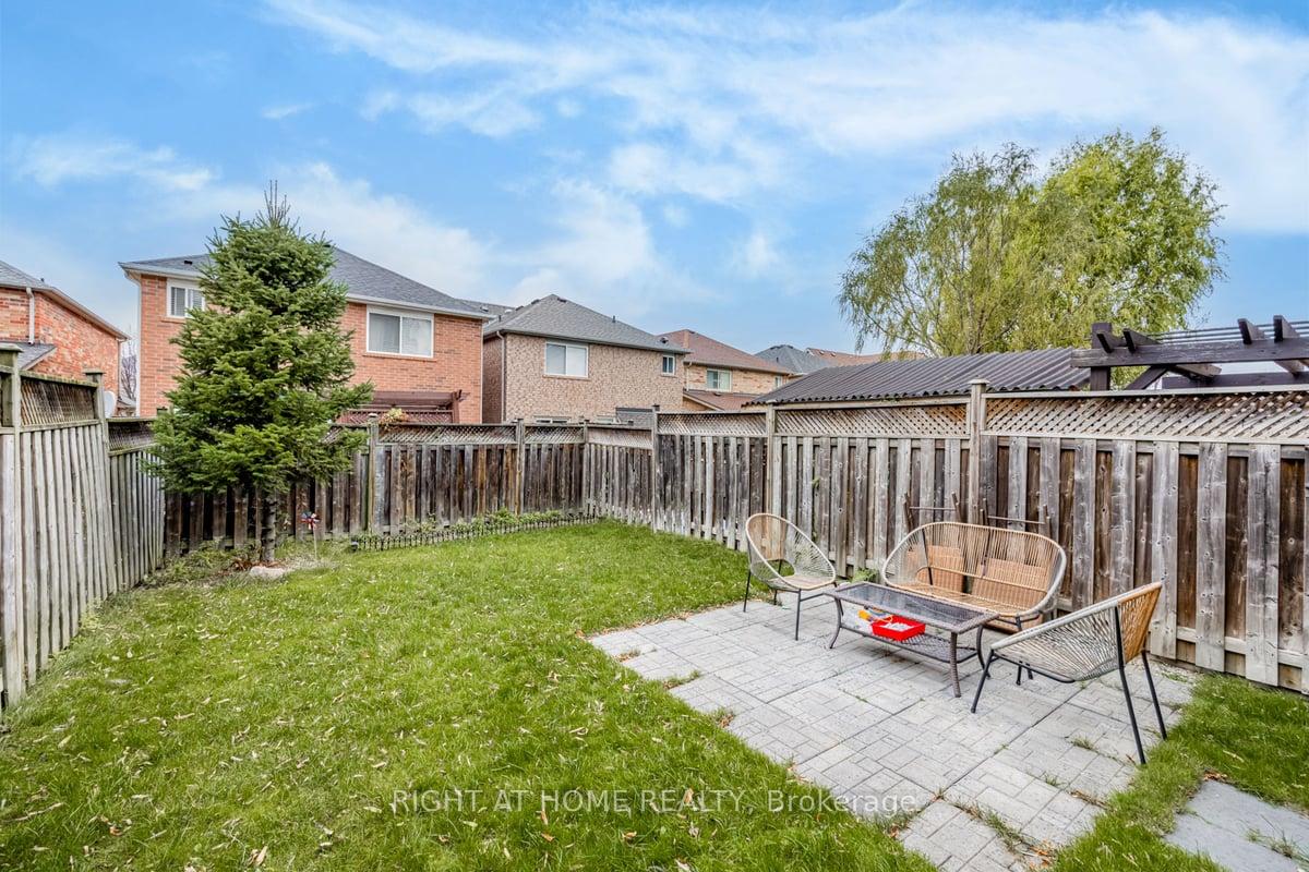 Photo 35 of 1199 Chapman Crescent, Milton, Clarke — HOMEH