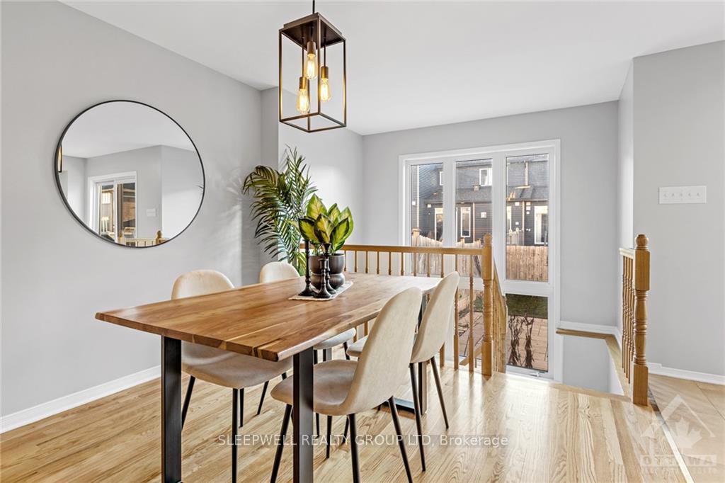 Photo 4 of 139 Romina Street, Ottawa, Kanata - Emerald Meadows/Trailwest — HOMEH