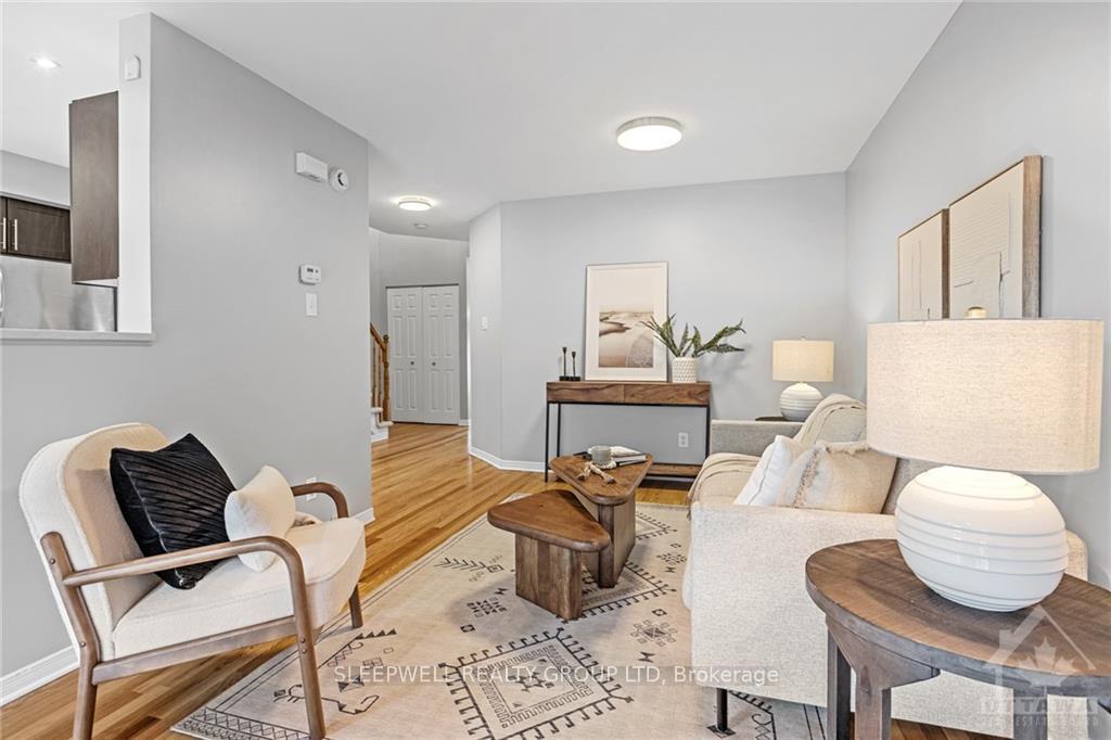 Photo 5 of 139 Romina Street, Ottawa, Kanata - Emerald Meadows/Trailwest — HOMEH