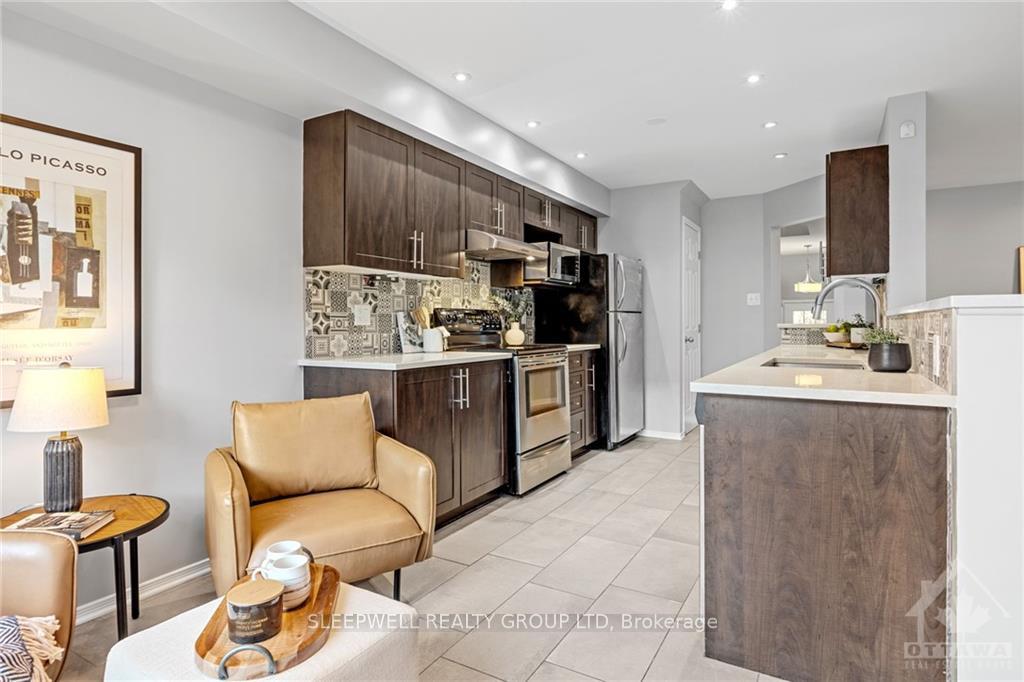 Photo 8 of 139 Romina Street, Ottawa, Kanata - Emerald Meadows/Trailwest — HOMEH