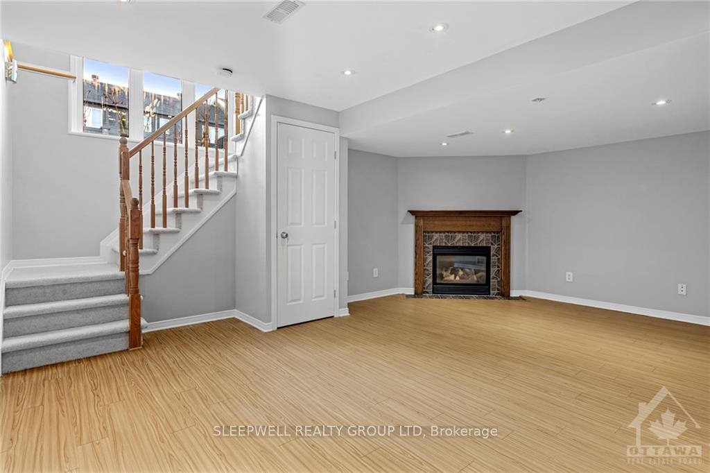 Photo 22 of 139 Romina Street, Ottawa, Kanata - Emerald Meadows/Trailwest — HOMEH