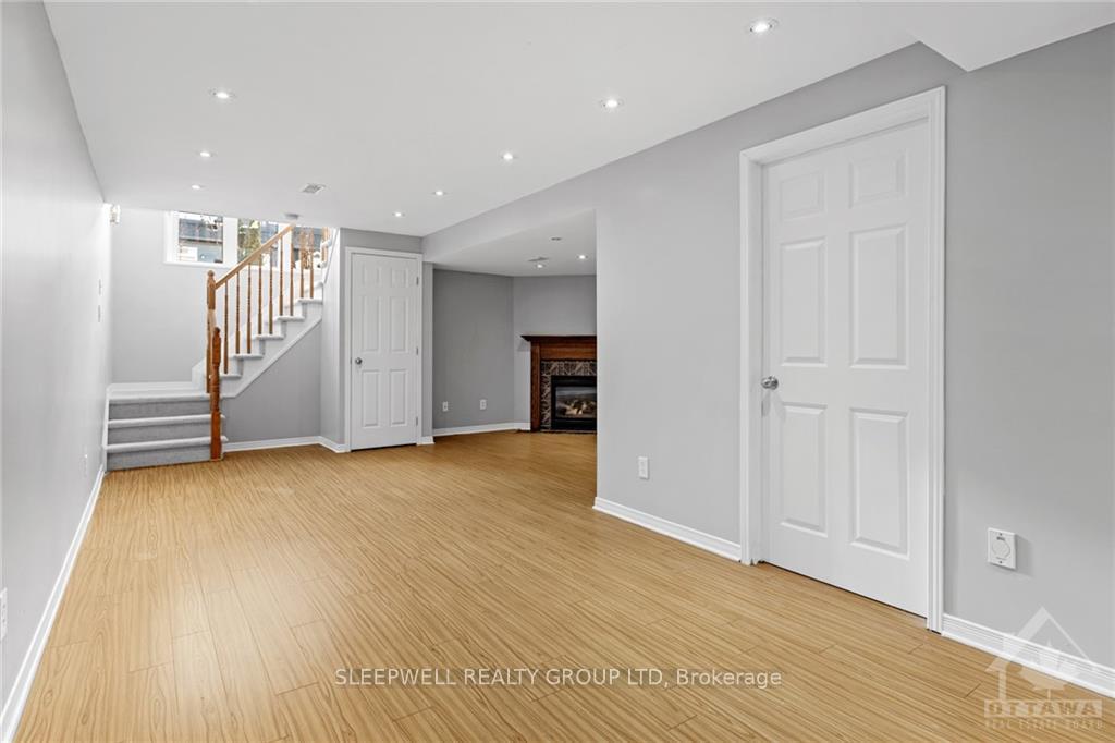 Photo 23 of 139 Romina Street, Ottawa, Kanata - Emerald Meadows/Trailwest — HOMEH
