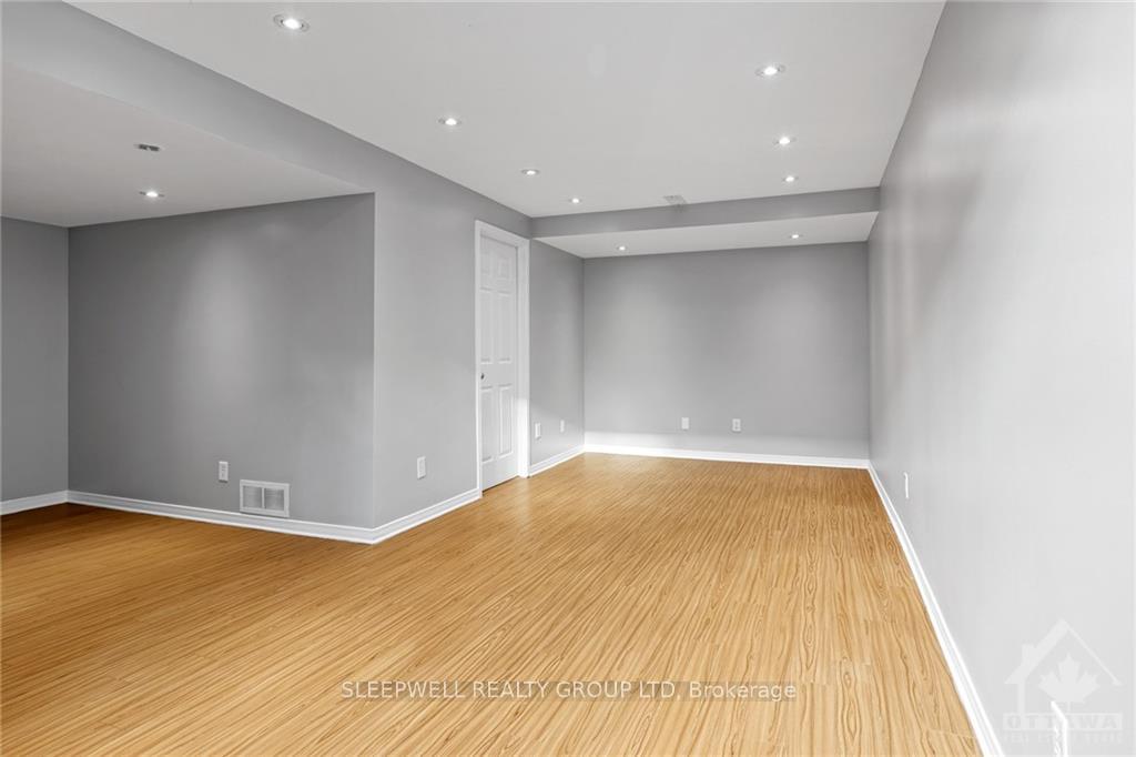 Photo 24 of 139 Romina Street, Ottawa, Kanata - Emerald Meadows/Trailwest — HOMEH