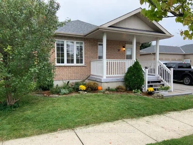 Photo 1 of 27 Watson Drive, Barrie, East Bayfield — HOMEH