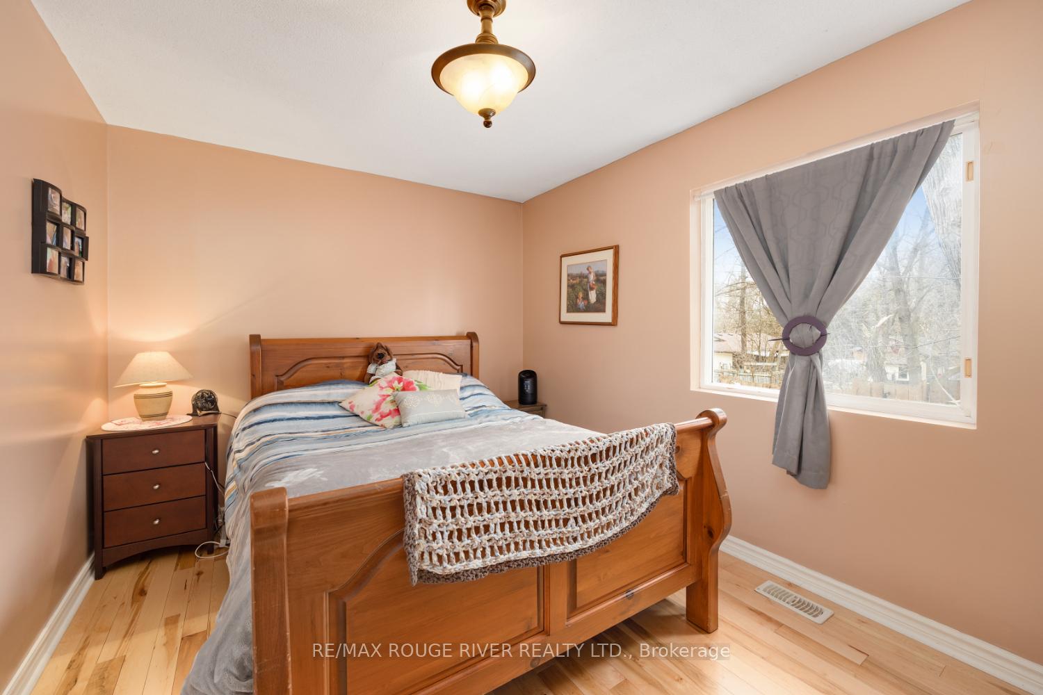 Photo 17 of 7 Woods Avenue, Kawartha Lakes, Omemee — HOMEH