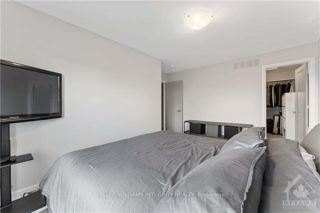 Photo 19 of 163 Attwell, Ottawa, Kanata - Morgan's Grant/South March — HOMEH