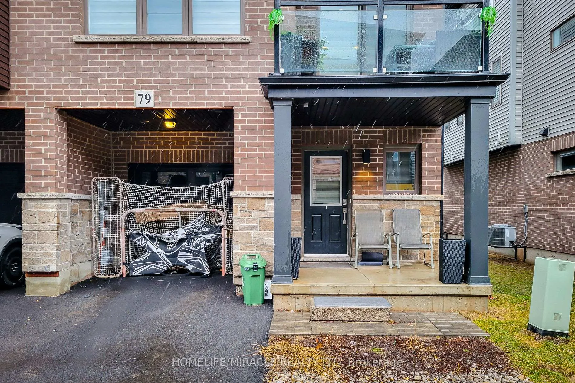 Photo 1 of 575 Woodward Avenue, Hamilton, Parkview — HOMEH