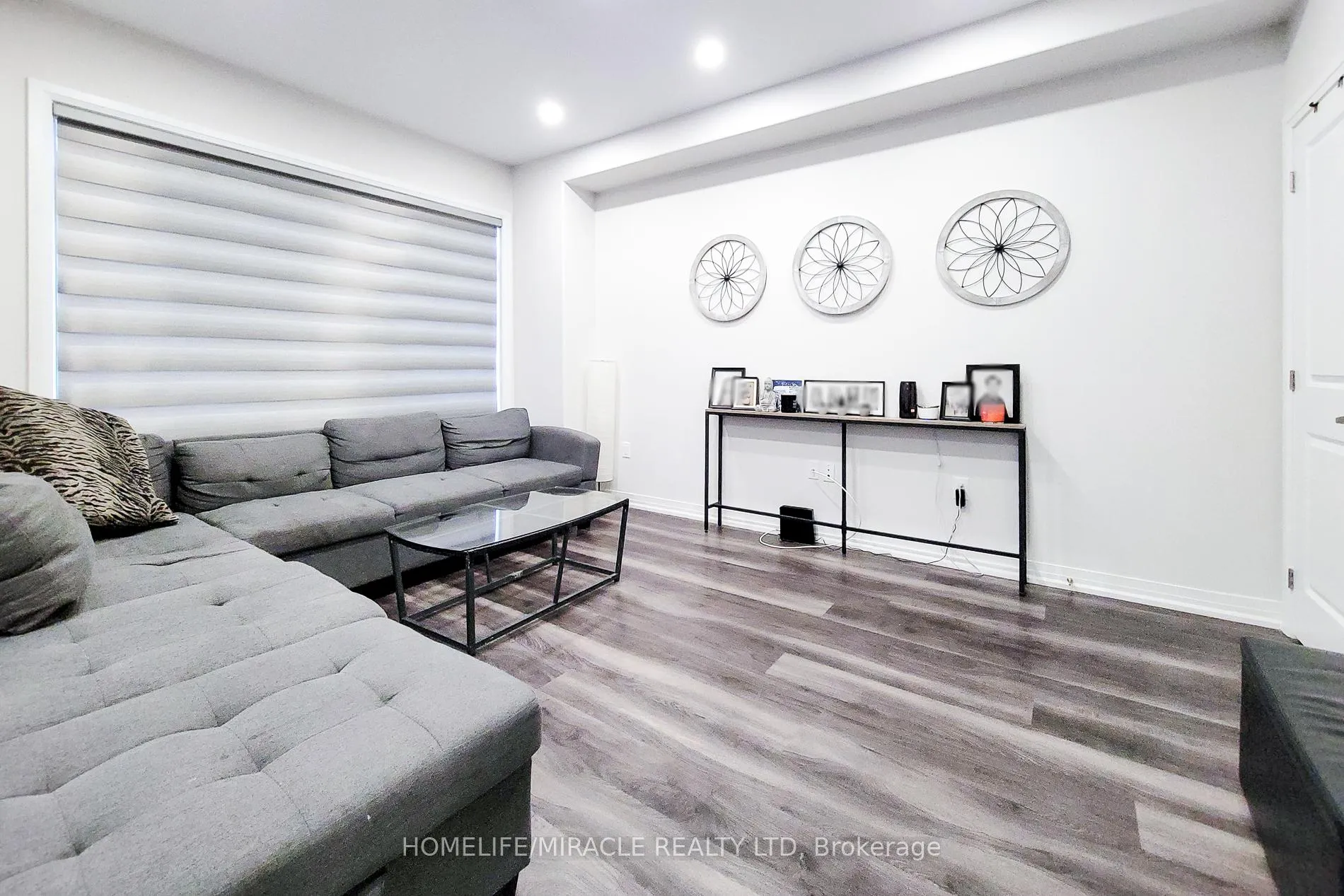 Photo 6 of 575 Woodward Avenue, Hamilton, Parkview — HOMEH