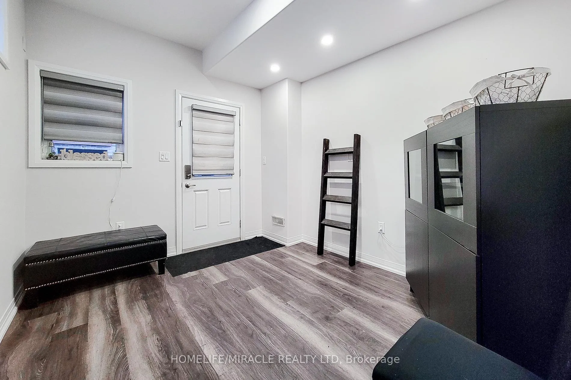 Photo 23 of 575 Woodward Avenue, Hamilton, Parkview — HOMEH
