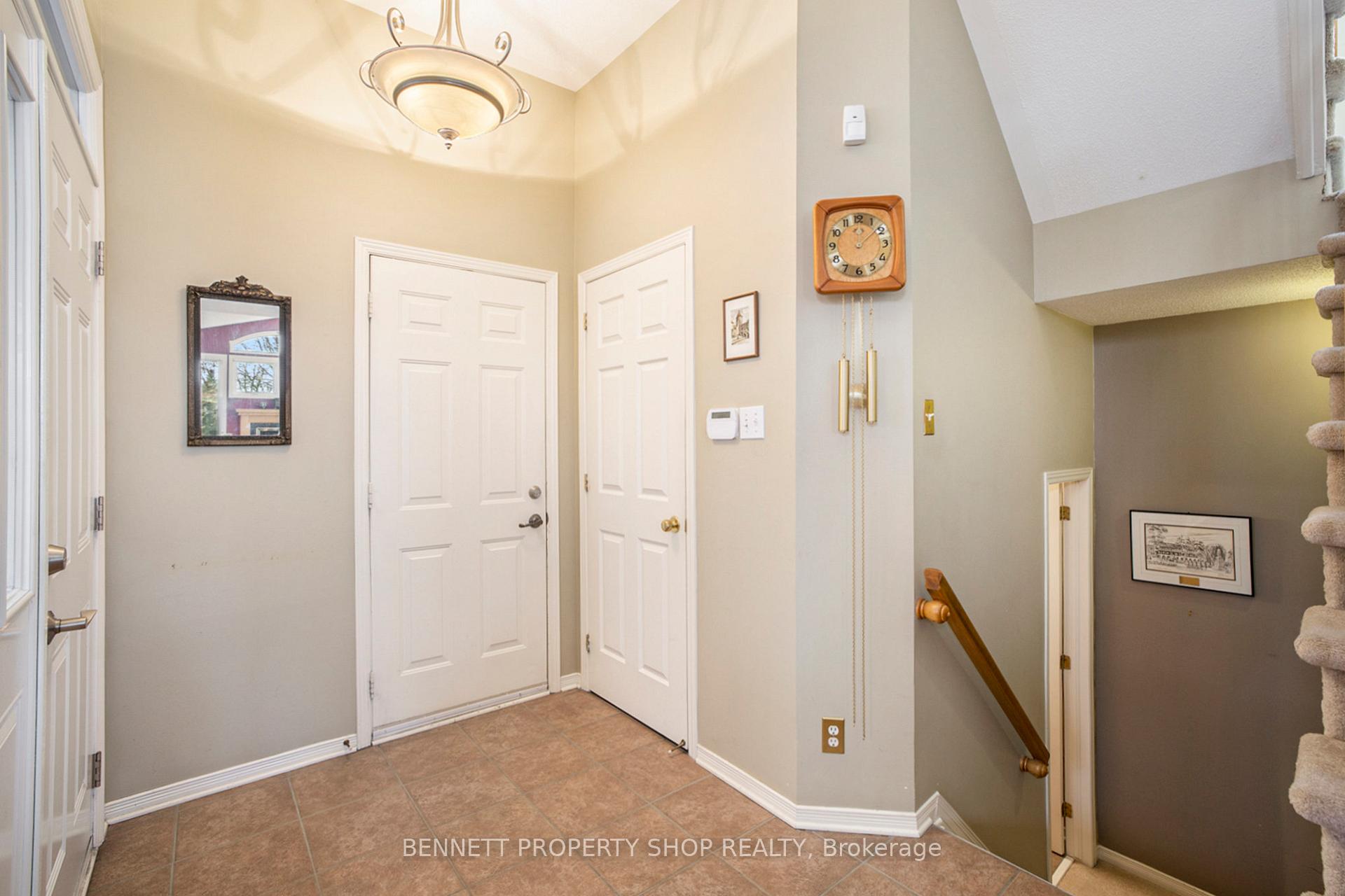 Photo 5 of 3 Goldridge Drive, Ottawa, Kanata - Kanata Lakes/Heritage Hills — HOMEH
