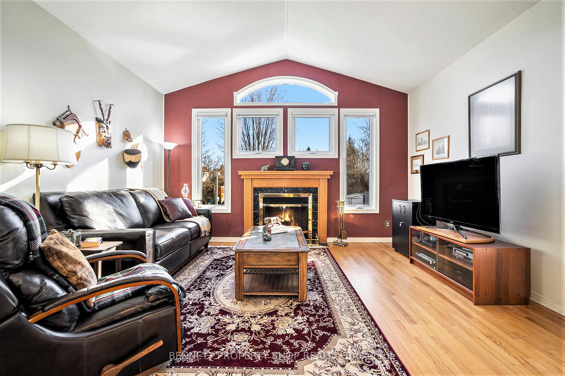 Photo 19 of 3 Goldridge Drive, Ottawa, Kanata - Kanata Lakes/Heritage Hills — HOMEH