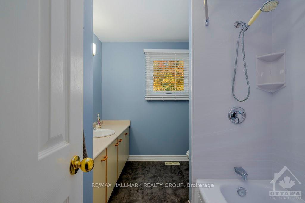 Photo 25 of 58 Allenby Road, Ottawa, Kanata - Morgan's Grant/South March — HOMEH