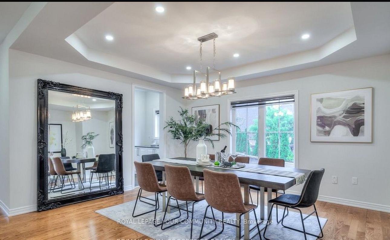 Photo 3 of 8 Speight Court, Ajax, Northeast Ajax — HOMEH